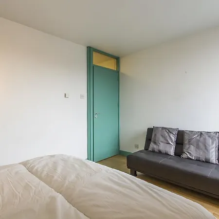 Temple Bar - Wellington Quay, City Centre Apartment