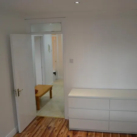 Jervis Place * Dublin