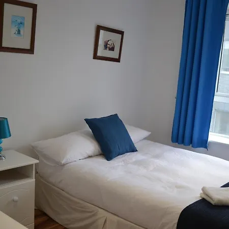 Jervis Place Apartment