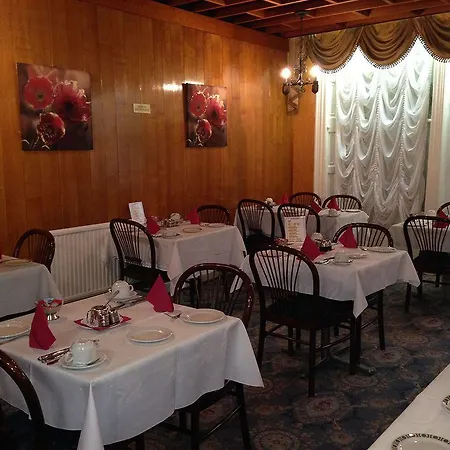 Dergvale Hotel