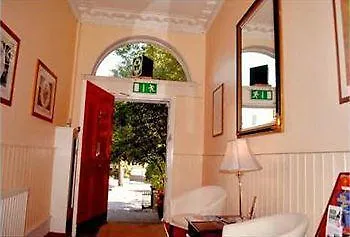 Casa de hóspedes Waterloo 3*