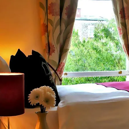 Waterloo Penzion 3*