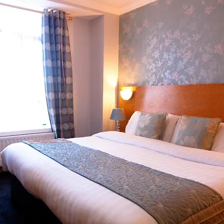 Handel's 3* Dublin
