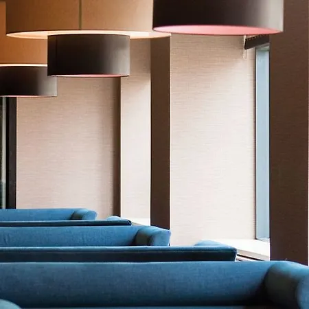Leonardo Christchurch - Formerly Jurys Отель