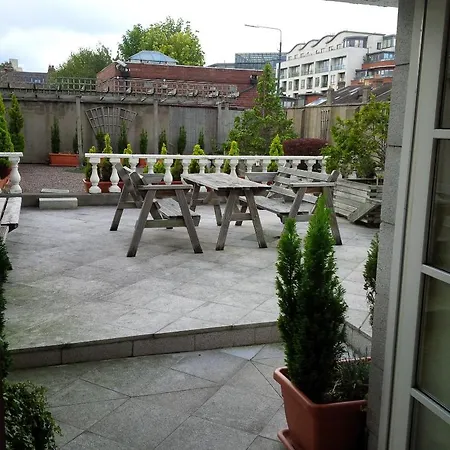 Pensión The Leeson