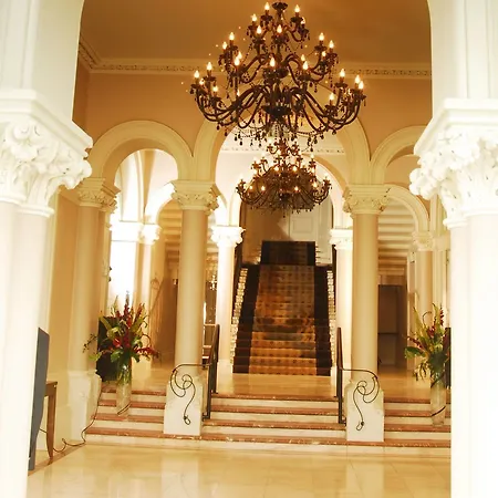 Otel Royal Marine Dublin