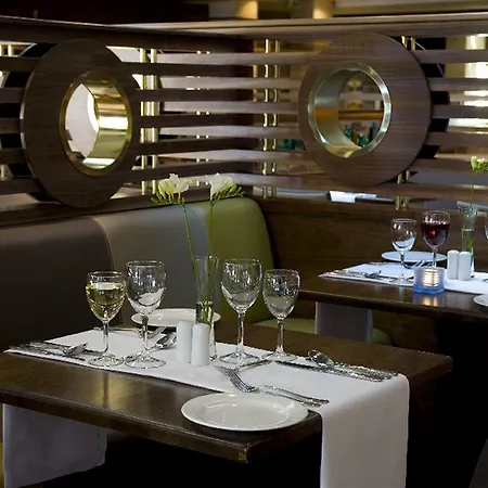 Camden Court Otel 4*