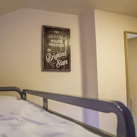 Hostal The Times - Camden Place *