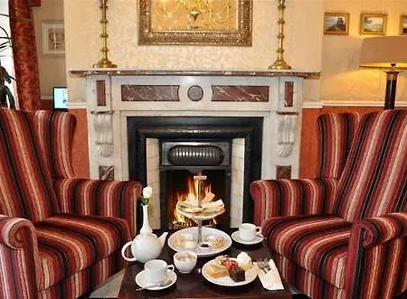 Maples House Hotel 3*