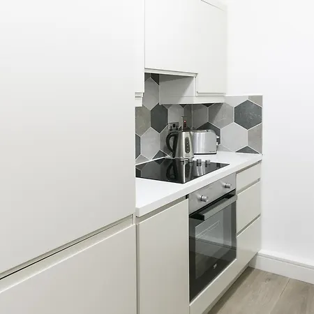 Stylish One Bed Apartment With Private Garden Apartment Dublin