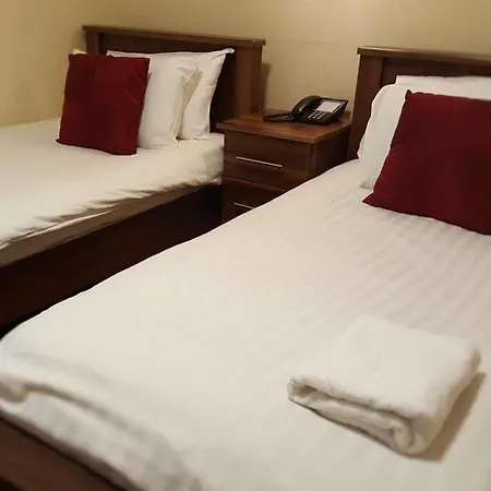 Hazelbrook House 3* Dublin