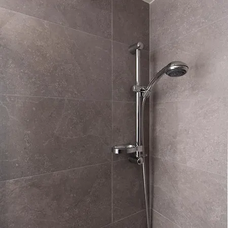 Destiny Student - Kavanagh Court Apartment Dublin