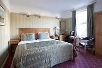 Hotel St George By Nina