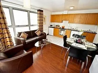 Staycity Millennium Walk Aparthotel 3*