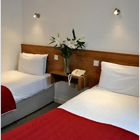 Maple Otel