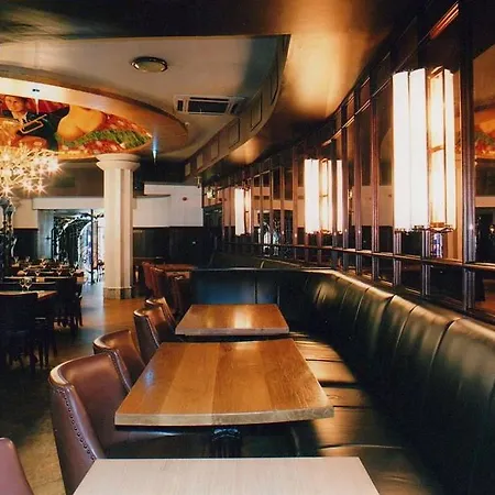 Paramount 3* Dublin