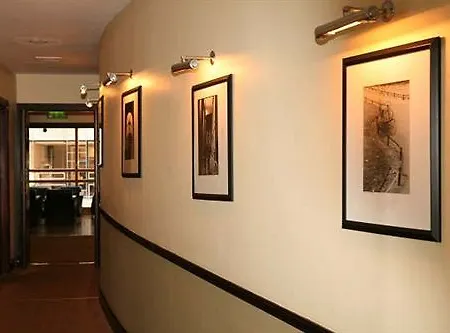 Paramount 3* Dublin