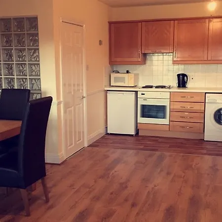 Apartment Kingfisher Serviced Apartments *