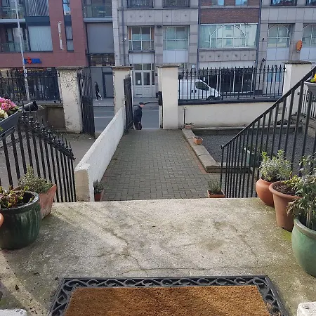 Rathmines Lodge Townhouse *