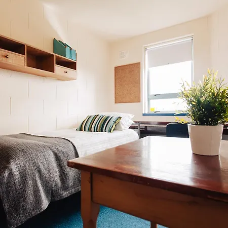 Appartement Dcu Larkfield
