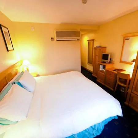 Eliza Temple Bar By The Key Collection 3*