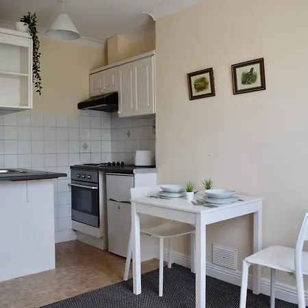 Apartment 2 Bedroom Flat In Drumcondra