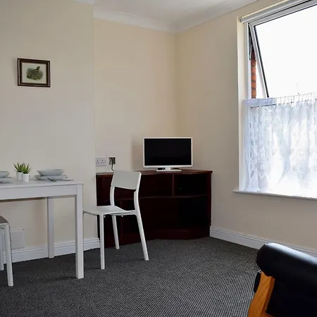 2 Bedroom Flat In Drumcondra Apartment Dublin