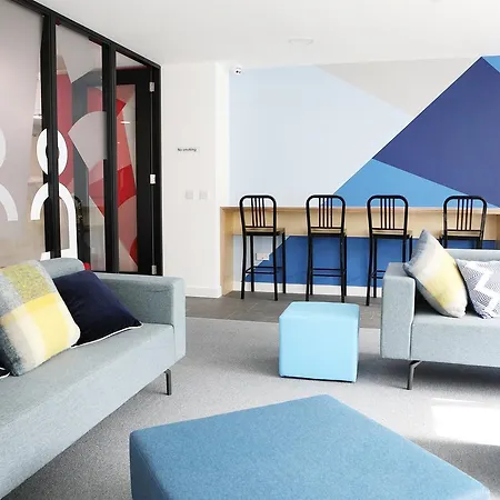 Aparto - Montrose * Booterstown