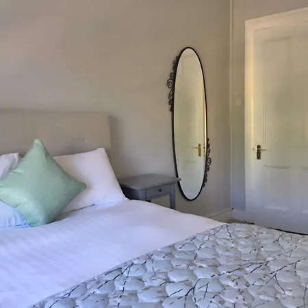 Apartment Donnybrook Townhouse