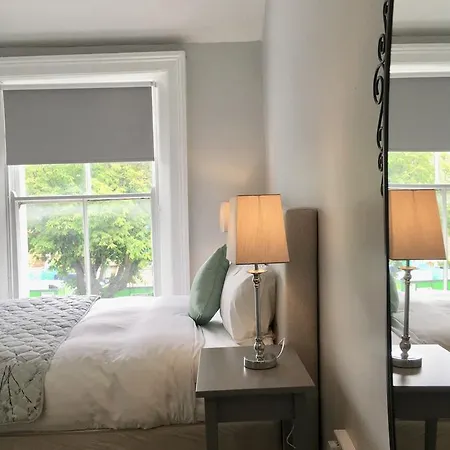 Apartment Donnybrook Townhouse *