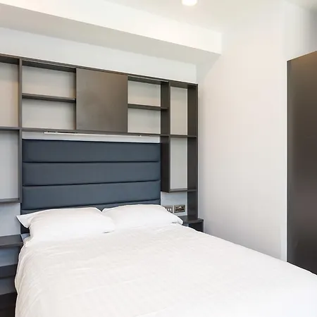 Destiny Student - New Mill Appartement *