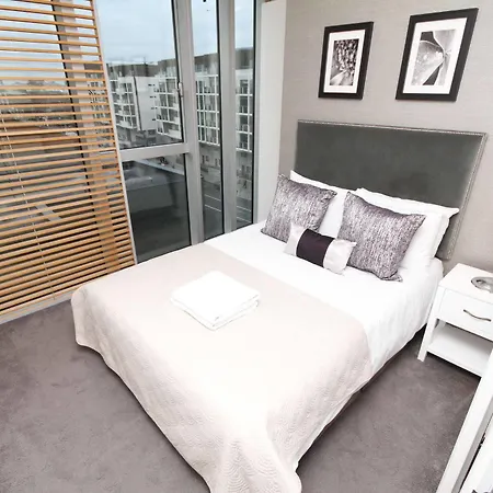 Beautiful Pearse Street Apartment