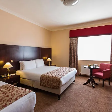 酒店 Sheldon Park And Leisure Club 3*