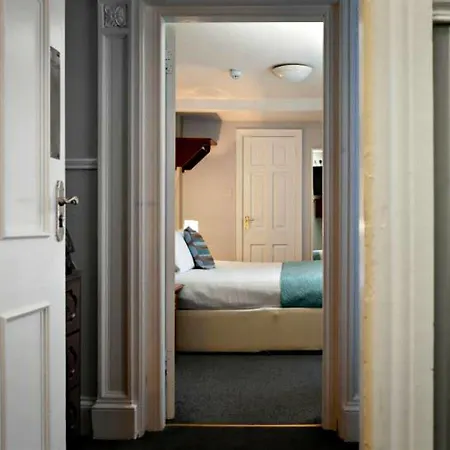 Amberley House By Thekeycollections 3* Дублин