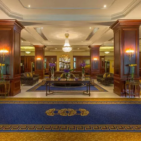 Hotel Clyde Court