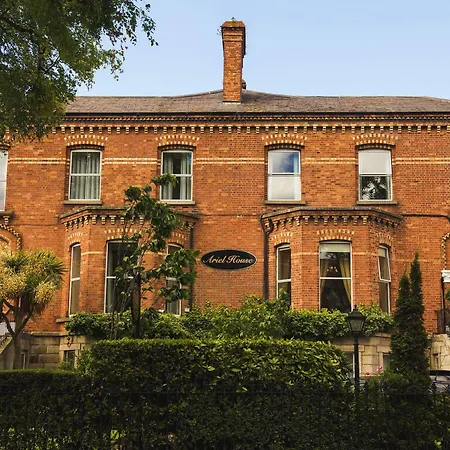 게스트하우스 Ariel House 4*