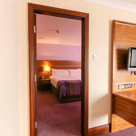 The Hotel 4*