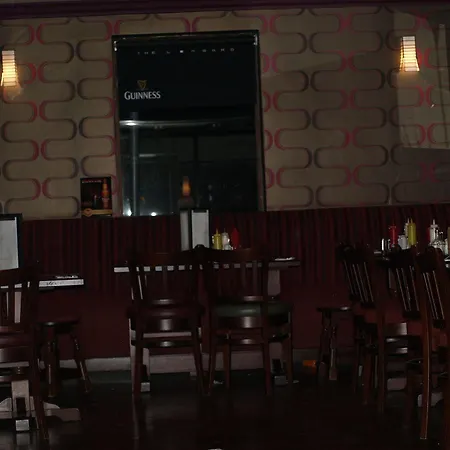 The Lombard Pub & Townhouse Otel 4*