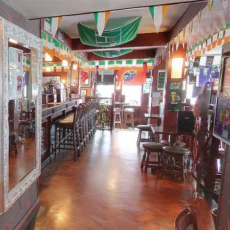 Otel The Lombard Pub & Townhouse