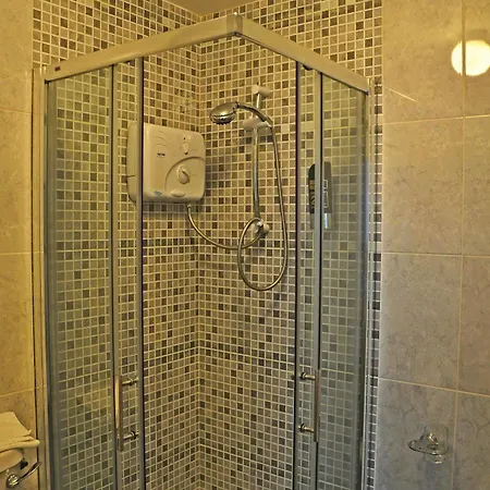 Hotel Lyndon *