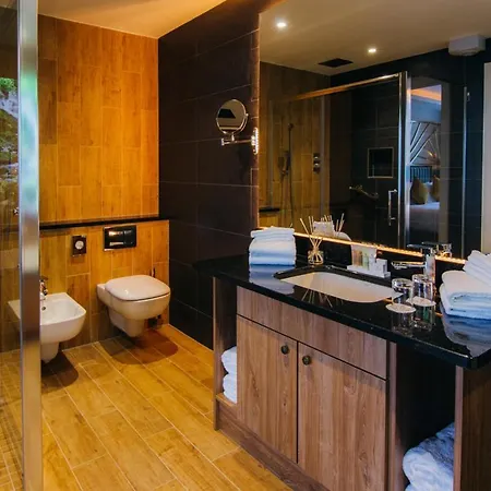Hotel Iveagh Garden