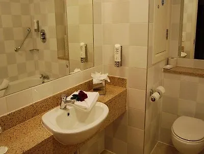 酒店 玛尔德文帕内尔广场酒店 4*