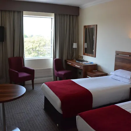 호텔 Maldron Merrion Road 4*