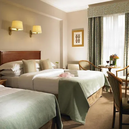 Ashling Hotel