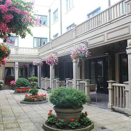 Szálloda Talbot Stillorgan 4*