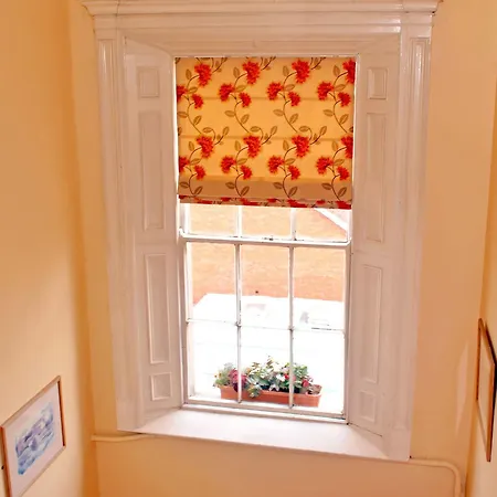 Morehampton Townhouse 3*