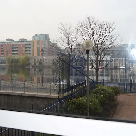 Hotel The Waterside In Dublin