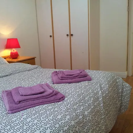 Custom Hall Holiday * Dublin