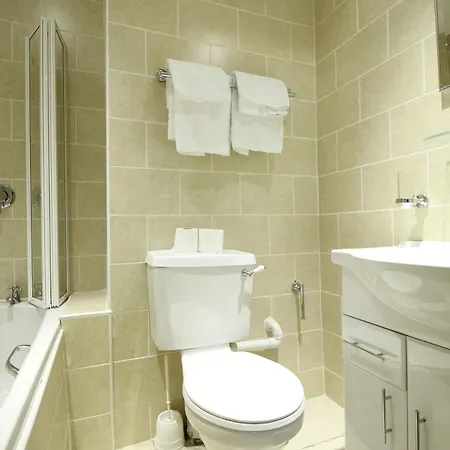 Latchfords Self Catering Apartment *