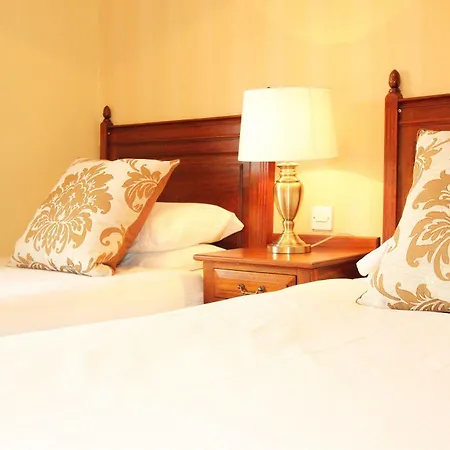 Latchfords Self Catering *